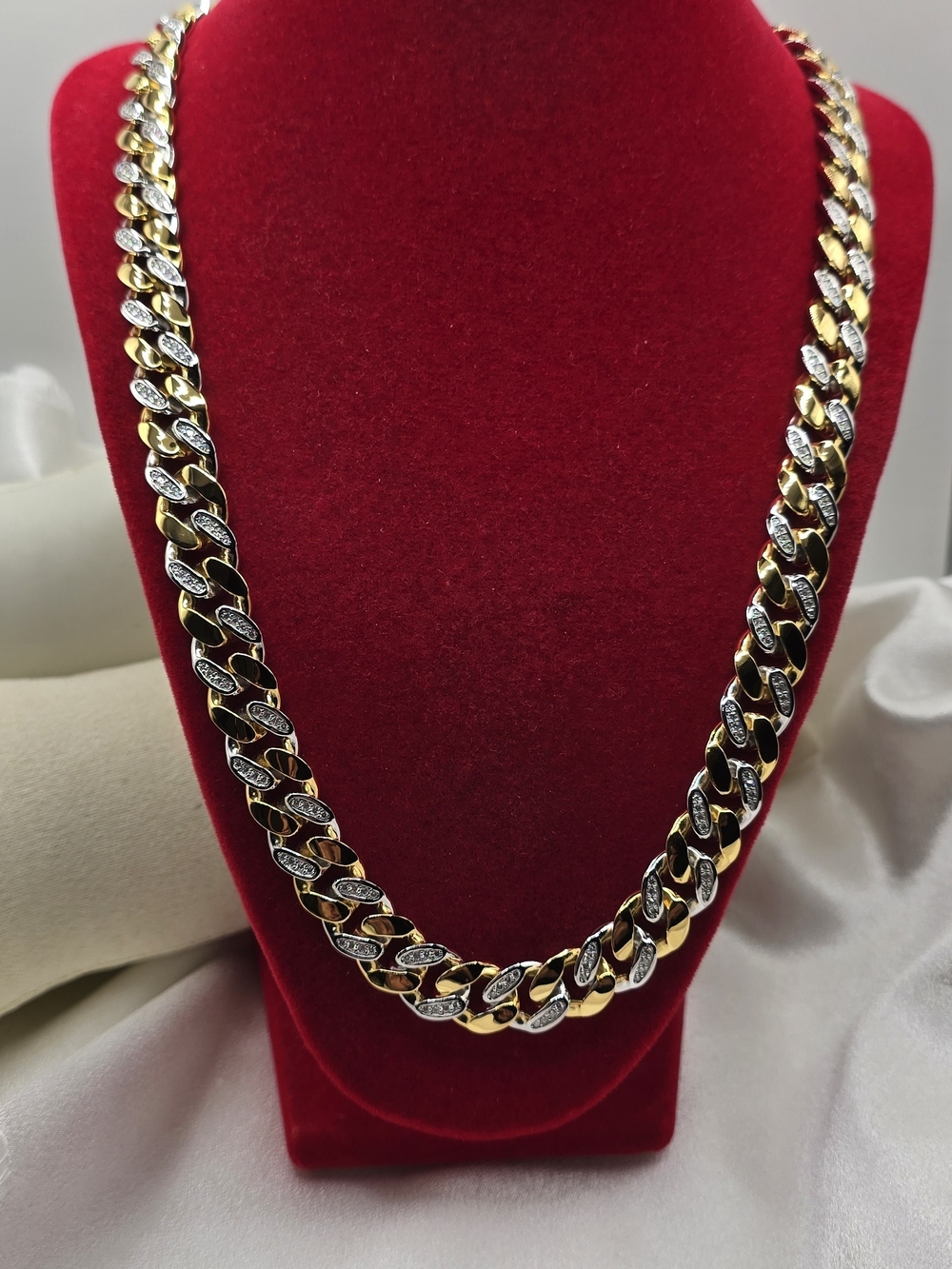 18k Yellow Gold & Rhodium Over Sterling Silver 925 Cuban Link Moissanite Chain